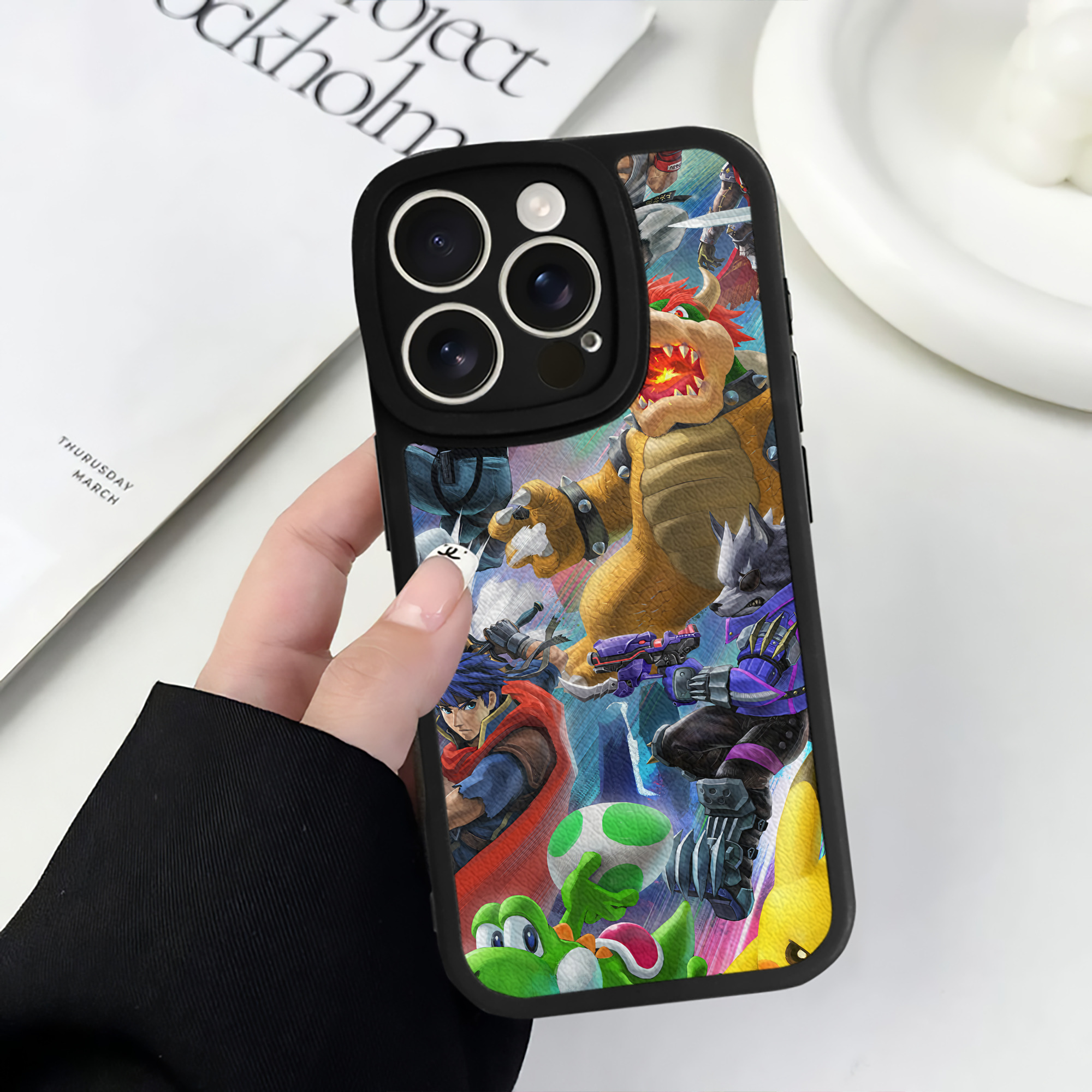 （画像用） ポケットモンスター Pokémon 【iPhone 16シリーズ対応】シリコンスマホケース（レザー調） 材質：シリコン